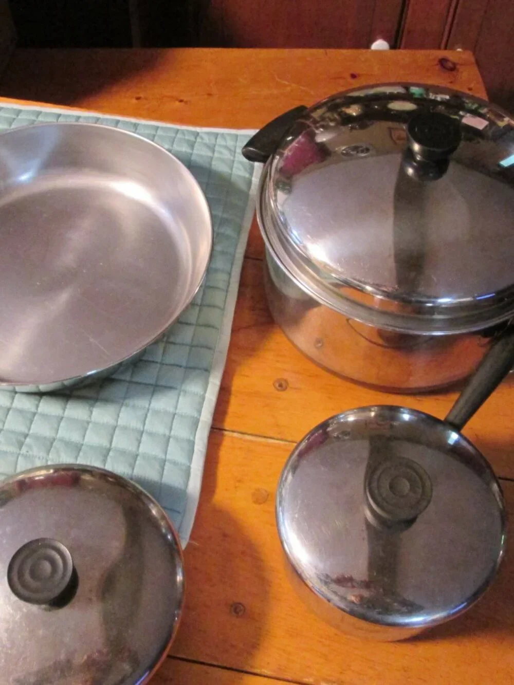 7 pc vtg 1801 Revereware frypan saucepan and lg dutch oven dome lid copper clad